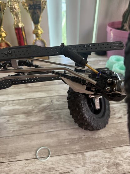 SSDlux Rear Steer Servo Skid